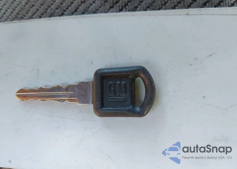 1996 Chevrolet Gmt-400 K1500 z USA, uszkodzony, nr VIN 2GCEK19R7T1247791